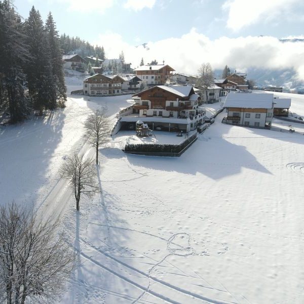 Aussenansicht_Landhaus_Kirchgasser